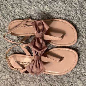 Pink bow sandals